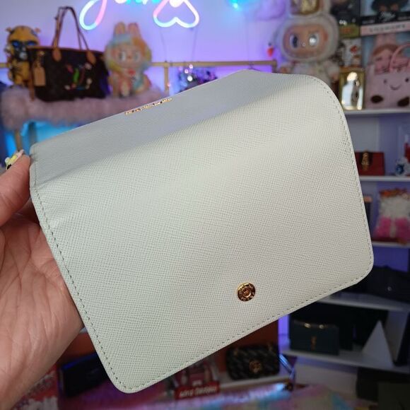 Unused Prada Valentines Day Limited Edition White Saffianon Leather Mid Size Wal - Picture 6 of 9